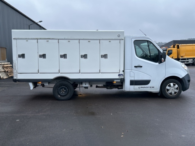 1457311-6 Ice cream truck Renault Master Chassi Cab 3.5 T 2.3 dCi Quickshift, 170hp, 2019