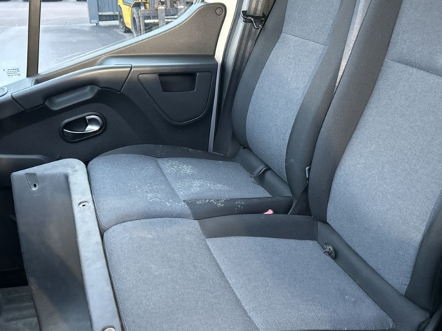 1457311-27 Ice cream truck Renault Master Chassi Cab 3.5 T 2.3 dCi Quickshift, 170hp, 2019