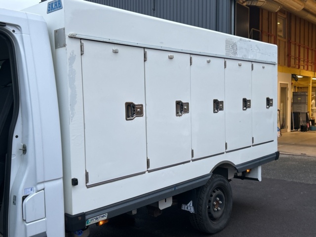 1457311-28 Ice cream truck Renault Master Chassi Cab 3.5 T 2.3 dCi Quickshift, 170hp, 2019