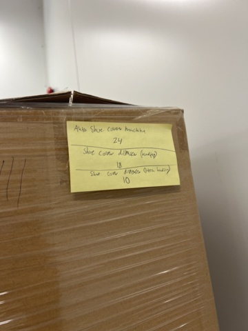 1420434-4 Skoskydd och dispensrar ca 20 pall