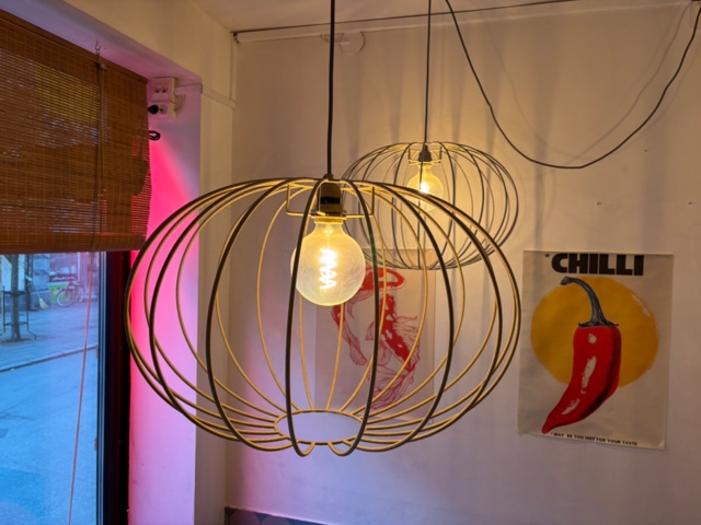 1389131-7 Stolar, pallar, taklampor