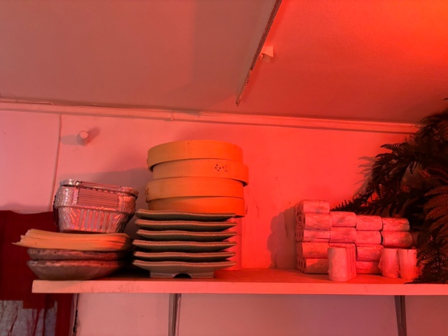 1389135-4 Plåthyllor, glas, marchaller, kvittorullar