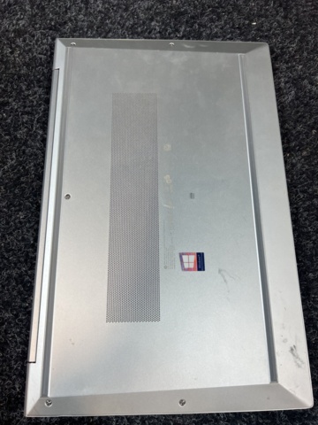 1384597-8 Laptop with charger - HP EliteBook with Intel Core i5, 8 GB RAM