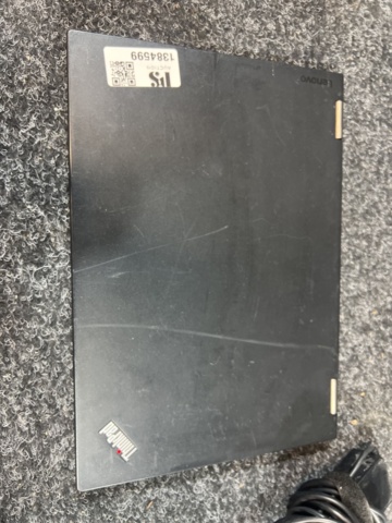 1384599-8 Laptop with charger - Lenovo ThinkPad Yoga 260 with Intel Core i5, 8 GB RAM