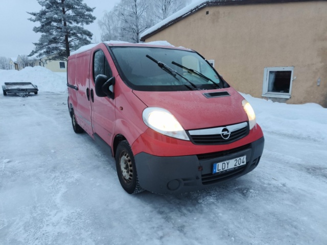 1401086-7 Opel Vivaro Van 2.9t 2.0 CDTI -2011 Repair item