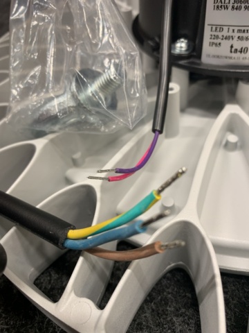 1464777-10 Industrial luminaire Highbay LUG 370 DALI 30600LM 185W 840 90°