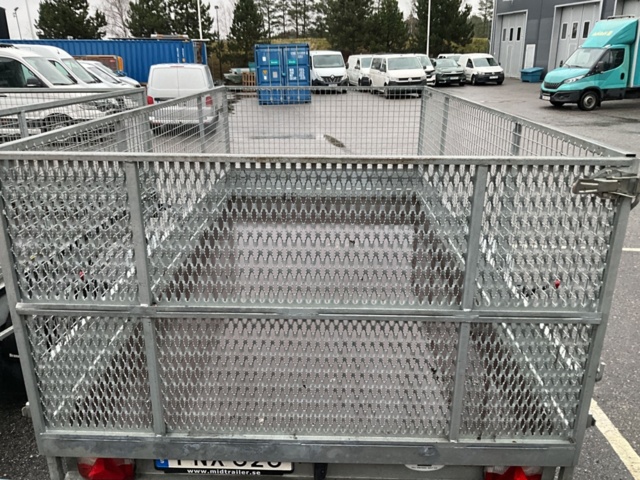 1407291-8 Tipper trailer Sävsjösläpet -2017