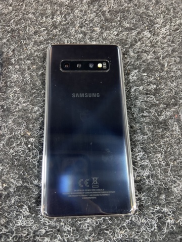 1384607-8 Mobiltelefoner 2 st, utan laddare - Samsung Galaxy A32 5G och Galaxy S10