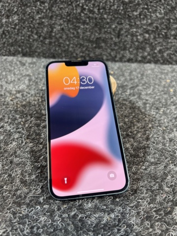 1384608-1 Mobile phone without charger - Apple iPhone 13, 128 GB