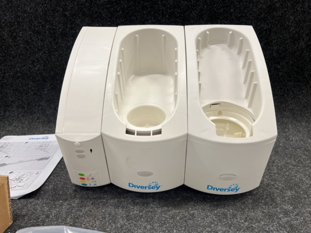 1464835-1 5 dosing stations, Diversey suma revoflow,