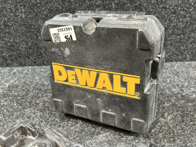 1457353-8 Krysslinjelasrar - Dewalt, Laserliner