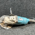 1457352-1 Angle grinder - Makita GA7020S