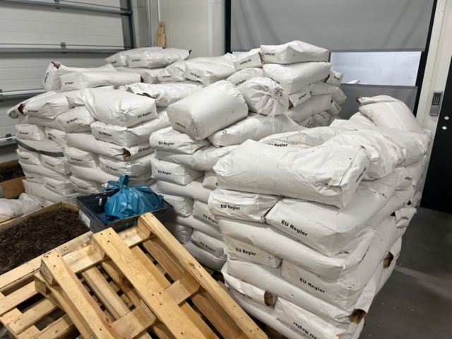 1420411-22 Parti med spannmål, utgånget datum