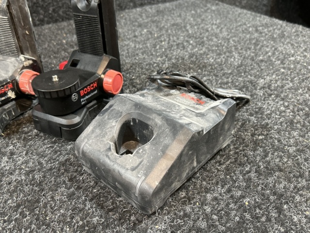 1457357-8 Line laser with accessories - Bosch Professional GLL 3-80 CG