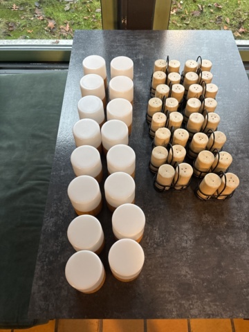 1372775-3 Bordslampor med laddfunktion samt salt- och pepparkar