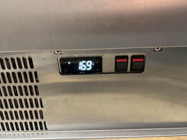 1465149-8 Displaykyl Accona S869000A