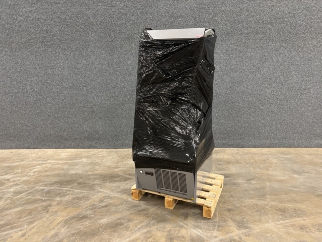 1465153-1 Display fridge Arneg (Shipping damaged)