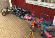 1197360 Various outdoor toys