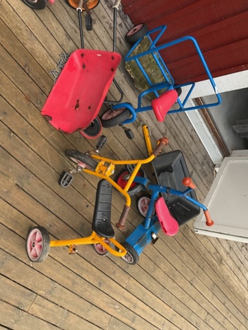 1197360-9 Various outdoor toys