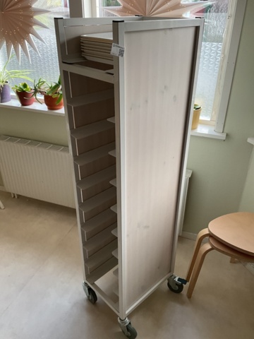 1197363-1 Tray trolley with trays