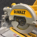 1465354-3 Kap- & gersåg Dewalt DCS777