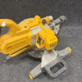 1465354-12 Kap- & gersåg Dewalt DCS777