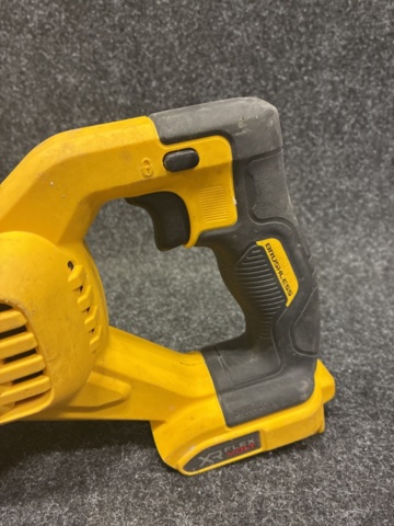 1465357-3 Reciprocating saw DeWalt DCS389