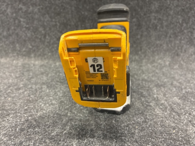 1465358-5 Sticksåg Dewalt DCS335