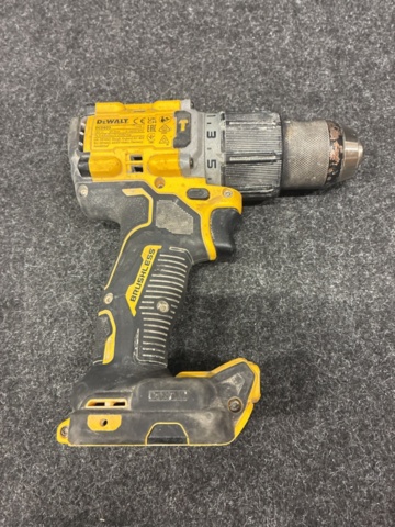 1465359-8 Slagborrmaskin Dewalt DCD805