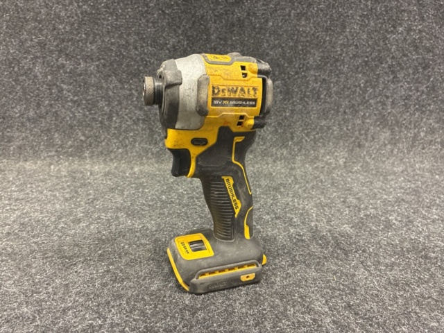 1465360-1 Slagskruvdragare DeWalt DCF850