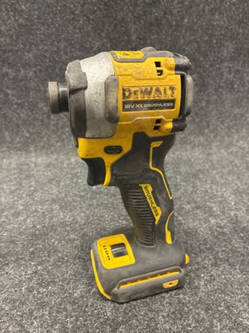 1465360-2 Slagskruvdragare DeWalt DCF850