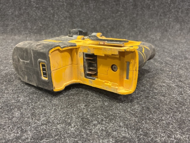 1465362-9 Borrhammare DeWalt DCH273