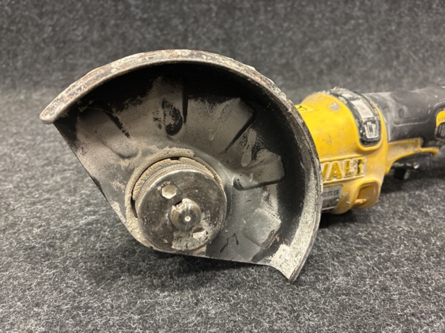 1465363-2 Vinkelslip DeWalt DCG418