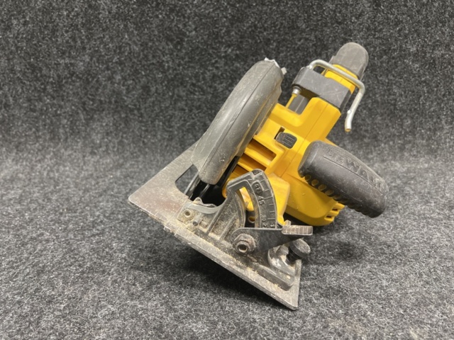 1465403-5 Circular saw DeWalt DCS578