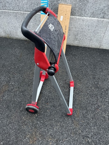 1421668-2 Dispenser/golvställ för avtorkningspapper - Tork