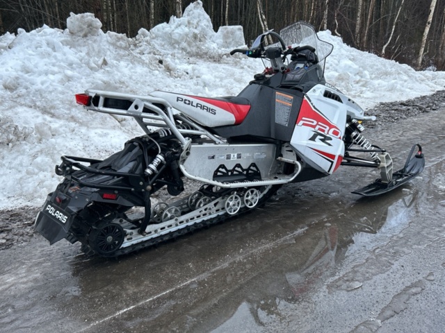 1435592-4 Snowmobile Polaris Switchback PRO R 800 -2013