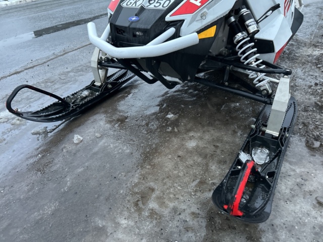 1435592-9 Snowmobile Polaris Switchback PRO R 800 -2013