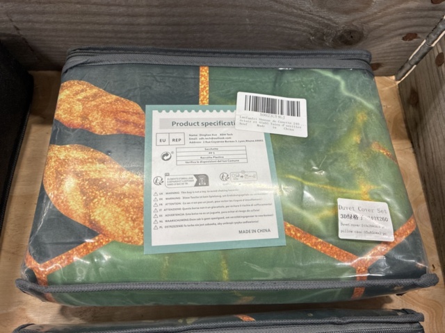 1466004-2 Sortiment med bäddset, påslakanset m.m.