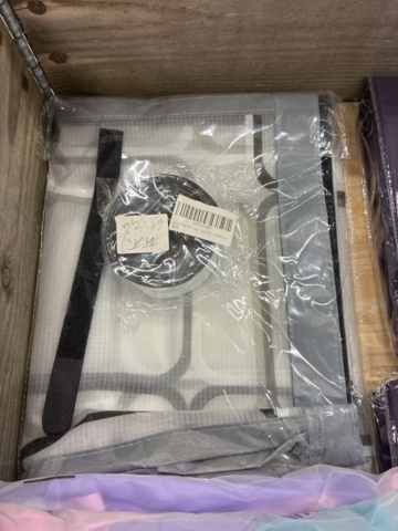 1466004-13 Sortiment med bäddset, påslakanset m.m.