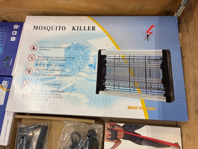 1466013-5 Home furnishing assortment