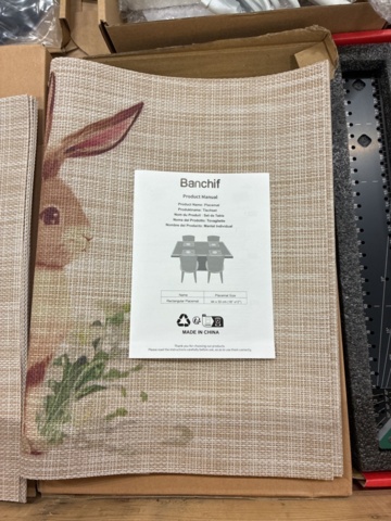 1466013-19 Home furnishing assortment