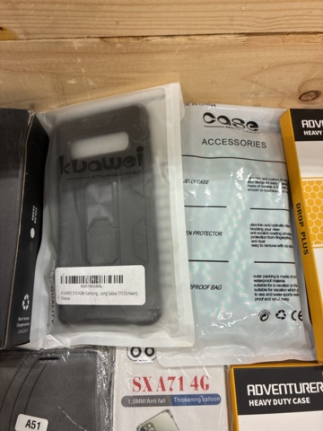 1466015-21 Home furnishing assortment