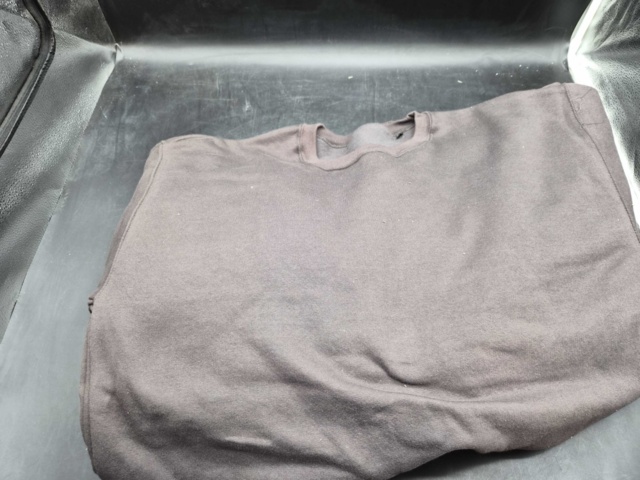 1407602-1 Sweater, 30 pcs, round neck, long sleeve