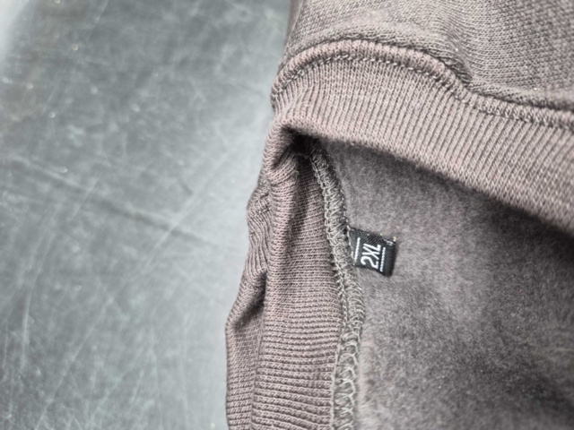 1407602-3 Sweater, 30 pcs, round neck, long sleeve