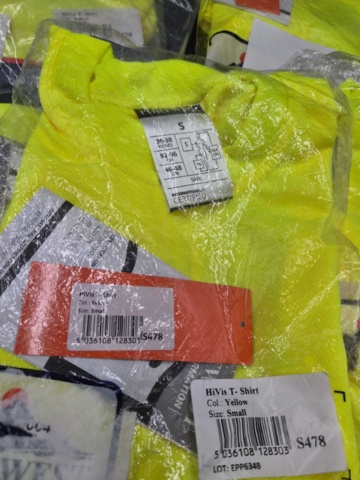 1407608-3 Work clothes, 9 pieces – high-visibility t-shirt, base layer trousers, sizes XS–S