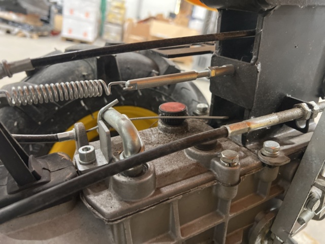 1466538-15 Slåtterbalk - 270cc