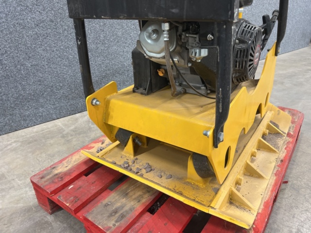 1466539-5 Markvibrator - 39000 N, 255 kg