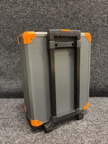 1465937-5 Verktygset med 1000 delar i verktygsväska med hjul