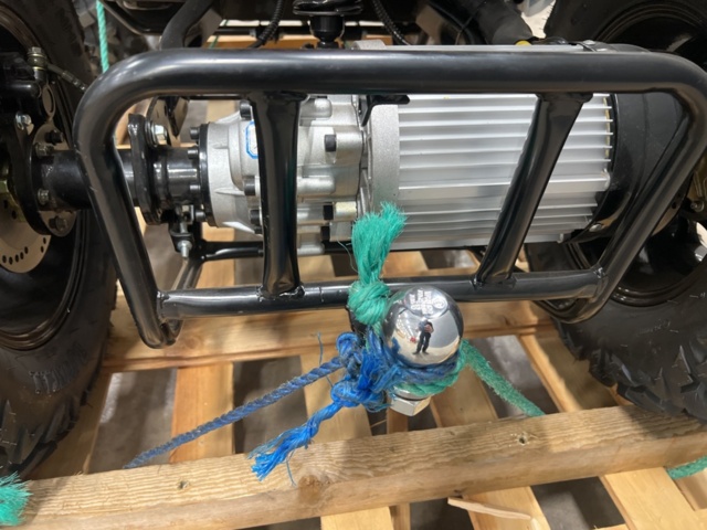 1466541-8 Elektrisk Fyrhjuling - 3000W