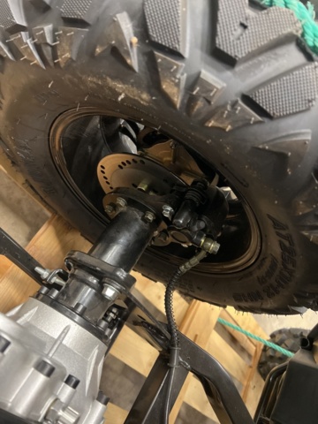 1466541-10 Elektrisk Fyrhjuling - 3000W